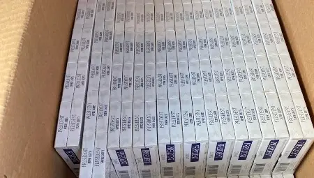 Доставчик на стоки за &bdquo;Кауфланд&ldquo; хванат пред магазина с нелегални цигари