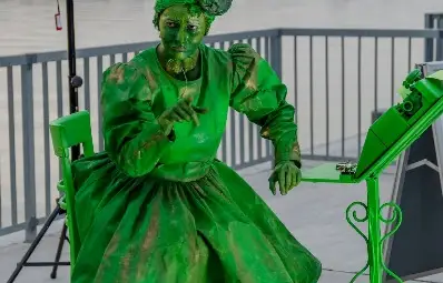 Мица Велосипедистката, Белият ангел и Теракотеният войник превзеха кея в Русе