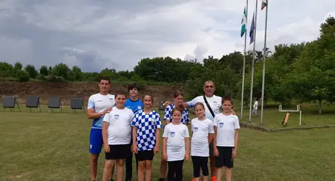 Момичетата на &bdquo;Джамбо&ldquo; с бронз на държавното