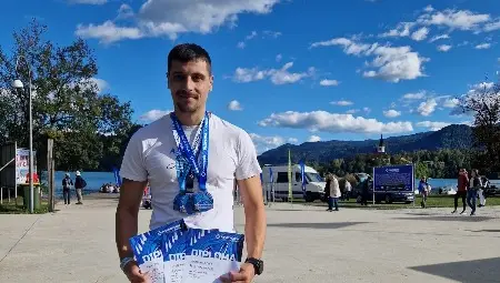 Теодор Цветков с три добри старта на плуване в Словения Теодор Цветков с три добри старта на плуване в Словения