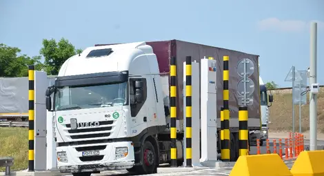 Детектори от последно поколение засичат радиация на Дунав мост