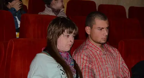 Смелата Ани си тръгна от Русе с 1599 лева за лечение