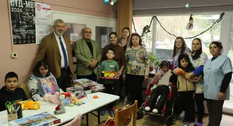 Децата от Дневния център &bdquo;Рализ Бализ&ldquo; в Сливо поле  получиха подаръци