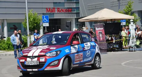 Майстори на волана се  опитаха да стигнат Стиг