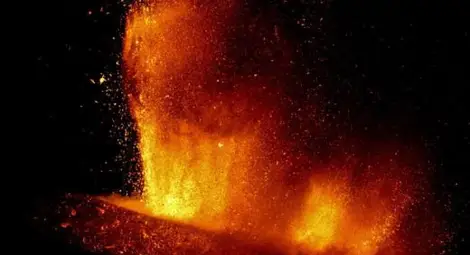 Етна изригна отново