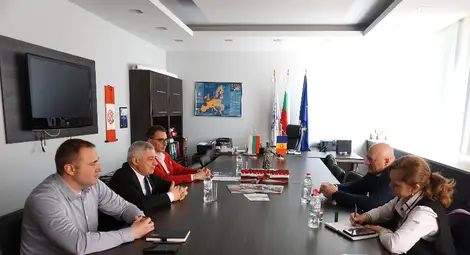 Акад. Христо Белоев проведе работна среща  с председателя на район Тараклия