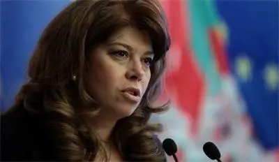 Илияна Йотова: Оставка на цялото ръководство на БСП и отчетно-изборна кампания в партията