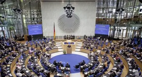 Германия одобри удължаването с 4 месеца на програмата за Гърция