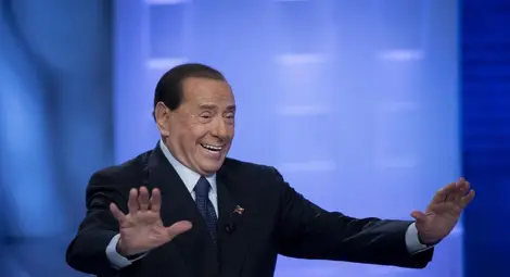 Оперираха успешно 82-годишния Берлускони