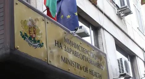 МЗ: Липсата на лекари в "Спешната помощ" ще се компенсира с парамедици МЗ: Липсата на лекари в "Спешната помощ" ще се компенсира с парамедици