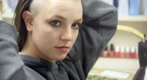 Холивудски звезди, опитали самоубийство