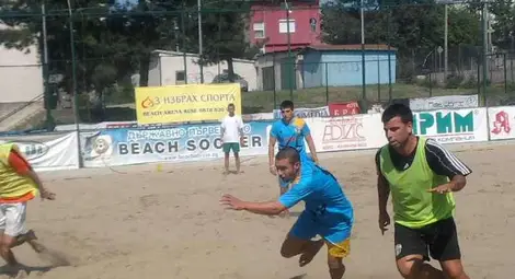 Купата на кмета почна с градушка от голове