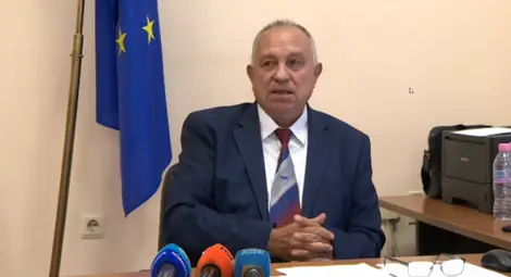 МЗ: Започват проверки за носене на маски на закрито в заведенията по Черноморието