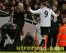 Йол: На Бербатов му е трудно, нашите цели са различни