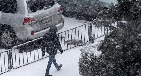 15 области с жълт код заради силен вятър и снеговалежи 15 области с жълт код заради силен вятър и снеговалежи