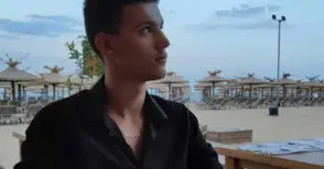 Десетокласникът с дебютна стихосбирка "Размисли и страсти" Георги Рашков: Пиша, за да мога да разтоваря това, което ми се е насъбрало, или да кажа нещо, което ми е на сърце