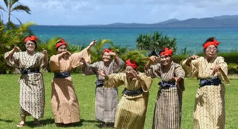 Баби станаха музикална сензация /видео/
