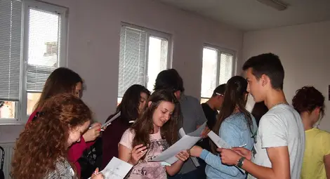 Инфоцентърът в Младежкия дом съветва и консултира русенци