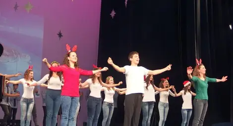 Над 3000 лева събра коледният концерт на Математическата