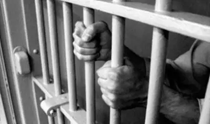 Наркодилър влезе доброволно в затвора за година