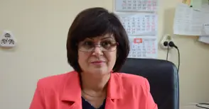 Две директорки пенсионирани дни преди първия учебен ден