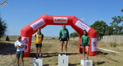 Колоориентировачка от &bdquo;Компас&ldquo; с две вицетитли