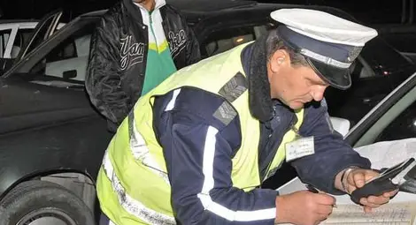 Пиян шофьор отнесе стена на къща в Златарица