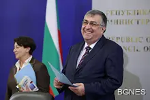 Близнашки отрече да има конфликт между него и президента