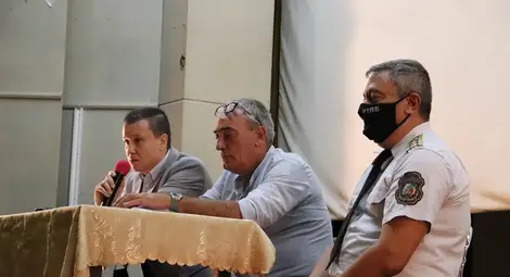 Пожар в база за пестициди и евакуация разиграха като учение в Две могили Пожар в база за пестициди и евакуация разиграха като учение в Две могили