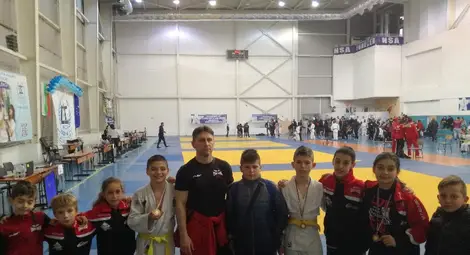 Джудистка на &bdquo;Локо&ldquo;  шампионка за девойки