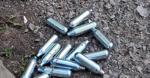 Тлъста глоба за райски газ падна в съда - сочените за купувачи рязко смениха версията