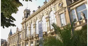 Русе получи над 24 млн. лева за нов корпус на Доходното и ремонт на библиотеката