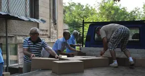 Дарения и доброволци пътуват от Русе за наводнена Мизия