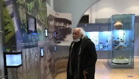 Професор от Истанбулския университет разгледа археологичски находки в музея