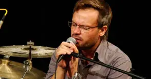 Една баладична нощ обещава Петър Салчев на русенци