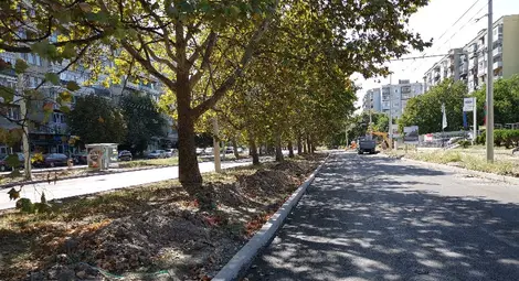 Двама останаха без книжки заради шофиране по затворения „Липник“ Двама останаха без книжки заради шофиране по затворения „Липник“