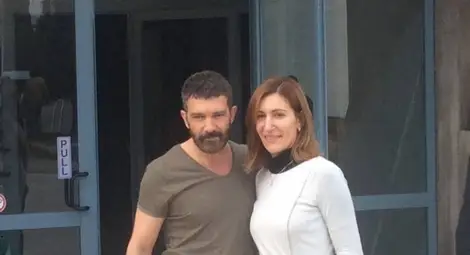 Ангелкова и Бандерас оглеждат заедно къща! Актьорът се мести да живее в българско градче