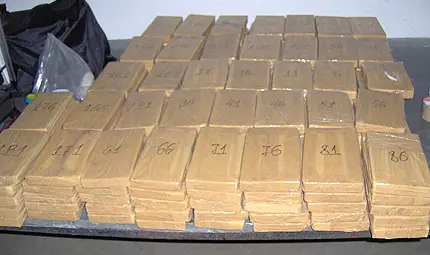 Разбиха канал за трафик на наркотици от Турция в Пловдив и София