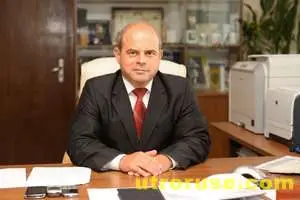 Пламен Стоилов: Политическата криза може да забави проекти за 100 милиона Пламен Стоилов: Политическата криза може да забави проекти за 100 милиона