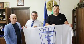 Шампионски тандем от Русе тръгва за световното по риболов в Беларус