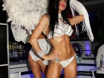 Даниела Тодорова сменя короната на Мис Русе с Мис Бикини фитнес