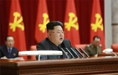 Ким Чен Ун заповяда армията да се готви за сурова и тежка война