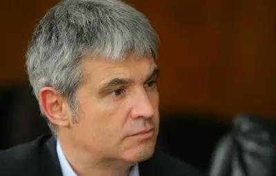 КНСБ: 15 000 чиновници готвят протест