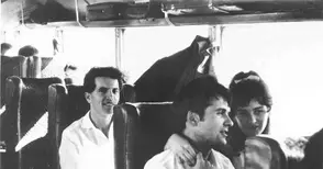 „Сърдитите млади поети“ объркали декември с началото на пролетта