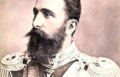 Първият български княз Александър Батенберг ще има паметник на площада с неговото име