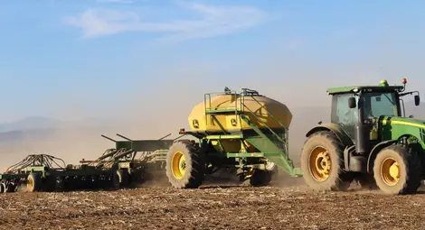 670 хиляди декара есенници засети в областта въпреки капризите на времето