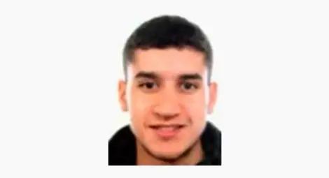 Издирват в цяла Европа шофьора на вана убиец в Барселона