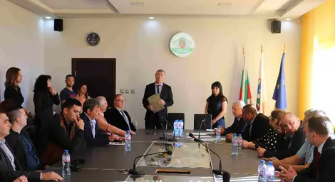 Новоизбраните кмет и съветници в Борово положиха клетва Новоизбраните кмет и съветници в Борово положиха клетва