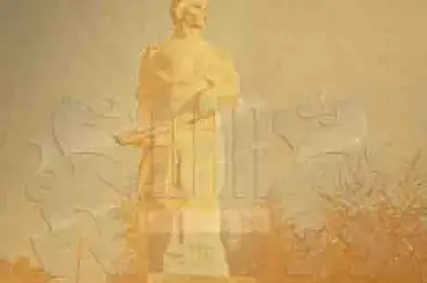 Монументът в Тръстеник в памет на бунтовете срещу десятъка. Снимки: Държавен архив-Русе