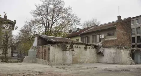 25 малчугани от &bdquo;Радост&ldquo; евакуирани  заради държащ се на честна дума покрив